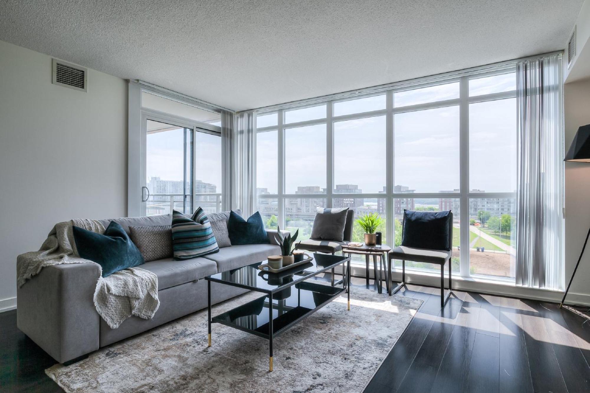 Apartment Modern 2br Spacious Toronto